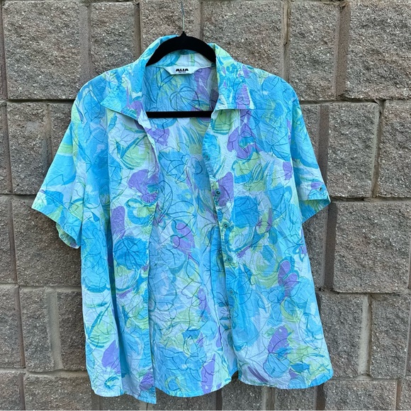 Watercolour floral blouse - Picture 2 of 6
